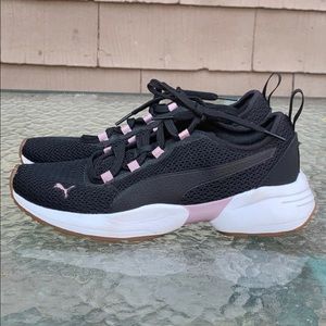 Puma tennis size 6:50
